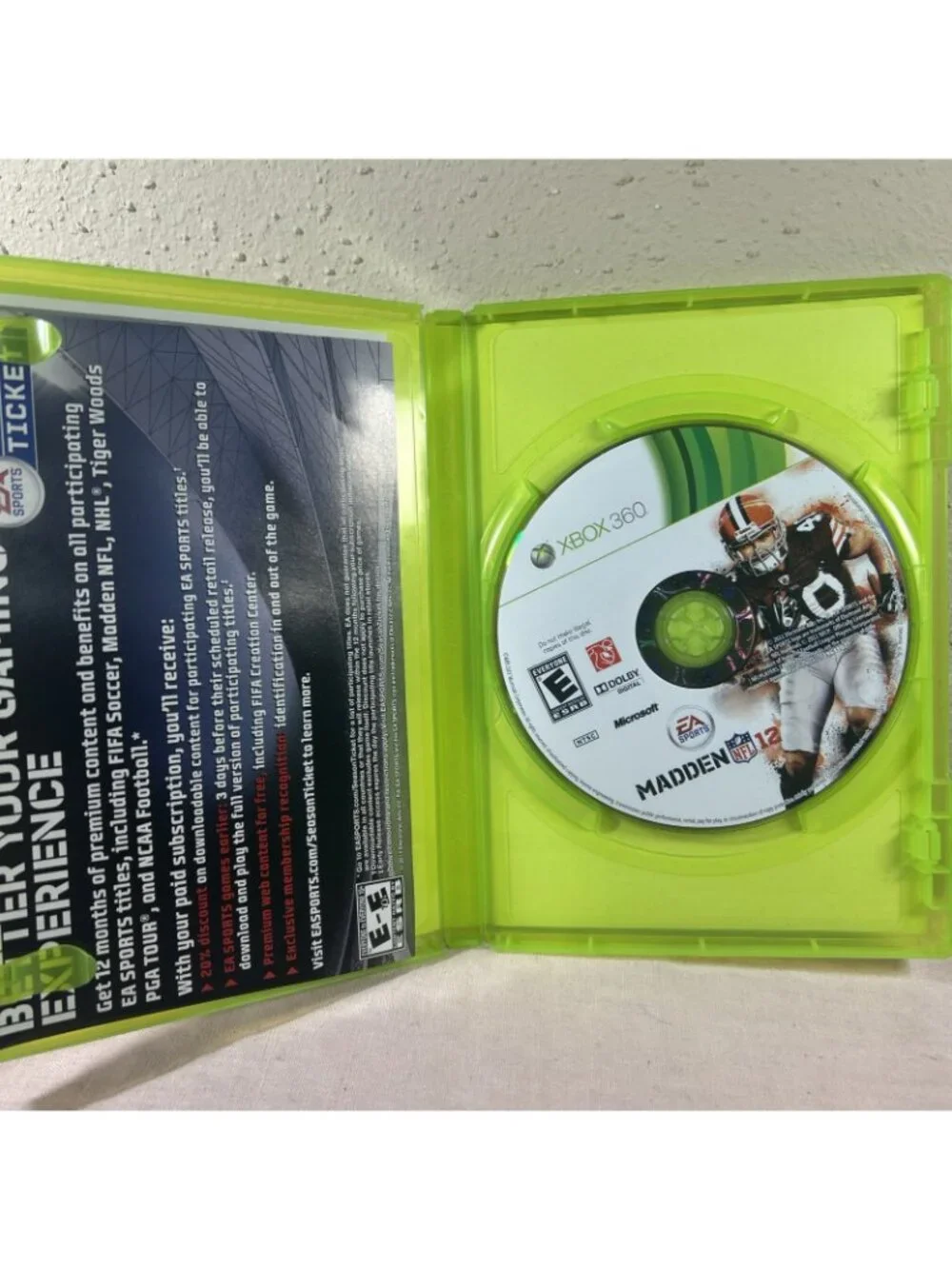 Madden NFL 12 (Microsoft Xbox 360, 2011)